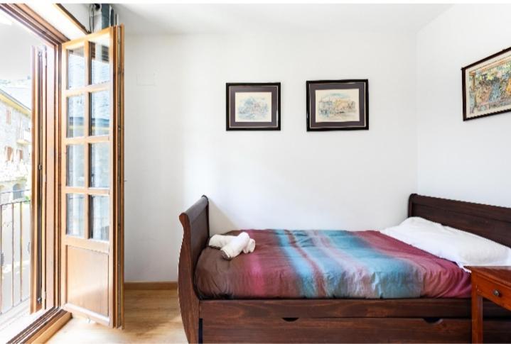 Precioso alojamiento en el Pueyo de Jaca. Habitación foto