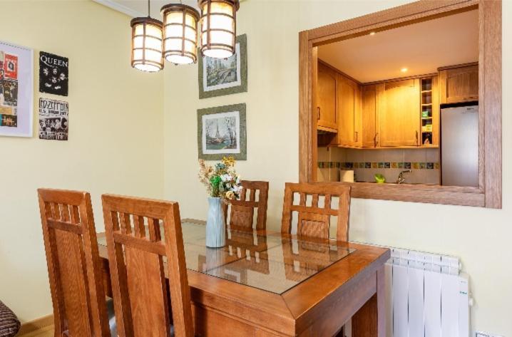 Precioso alojamiento en el Pueyo de Jaca. Habitación foto